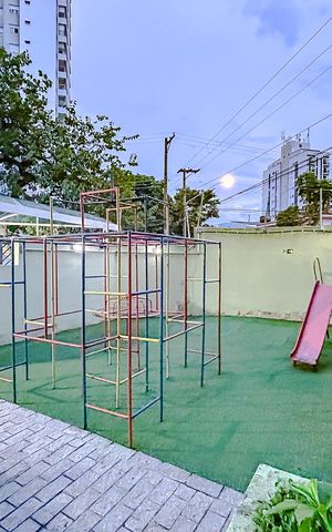 Apartamento à venda com 120m², 2 quartos e 2 vagasÁrea comum - Playground