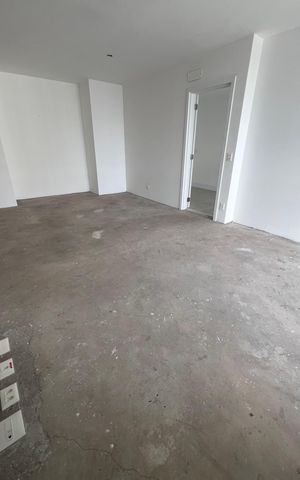 Apartamento à venda com 247m², 4 quartos e 4 vagas Apartamento à venda com 247m², 4 quartos e 4 vagasSala