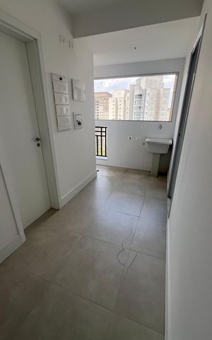 Apartamento à venda com 247m², 4 quartos e 4 vagas