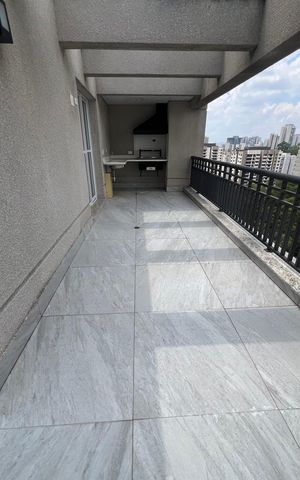 Apartamento à venda com 247m², 4 quartos e 4 vagas Apartamento à venda com 247m², 4 quartos e 4 vagasVaranda Sala