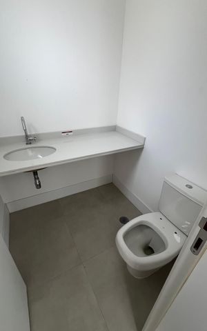Apartamento à venda com 247m², 4 quartos e 4 vagas