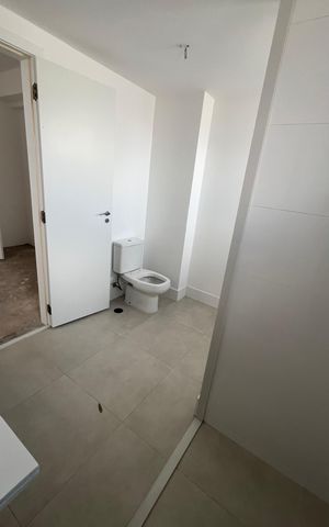 Apartamento à venda com 247m², 4 quartos e 4 vagas