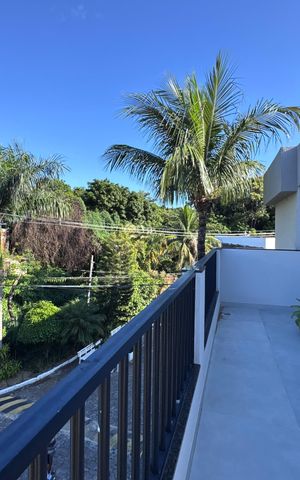 Casa de condomínio à venda com 300m², 4 quartos e 2 vagas Casa de condomínio à venda com 300m², 4 quartos e 2 vagasÁrea externa