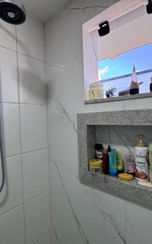 Casa de condomínio à venda com 300m², 4 quartos e 2 vagas Casa de condomínio à venda com 300m², 4 quartos e 2 vagasSuíte 2 - Banheiro