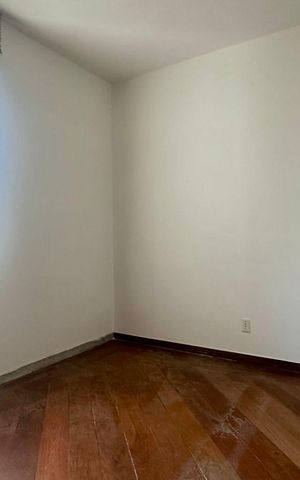 Apartamento à venda com 242m², 5 quartos e 4 vagas Apartamento à venda com 242m², 5 quartos e 4 vagasQuarto