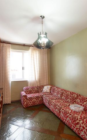 Apartamento à venda com 180m², 4 quartos e 2 vagasSALA