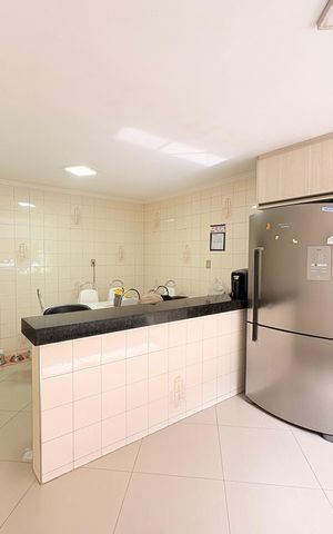 Casa à venda com 248m², 3 quartos e 3 vagasCopa/Cozinha