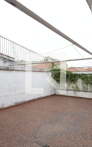 Casa à venda com 412m², 3 quartos e 4 vagas Casa à venda com 412m², 3 quartos e 4 vagasÁrea de Serviço
