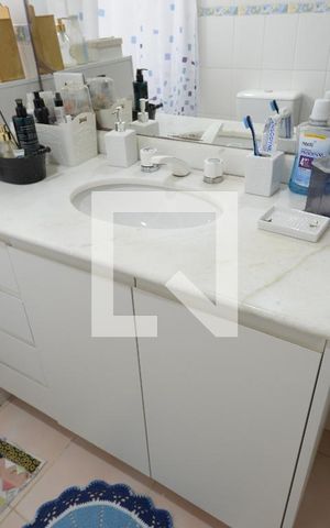 Casa à venda com 412m², 3 quartos e 4 vagas Casa à venda com 412m², 3 quartos e 4 vagasBanheiro