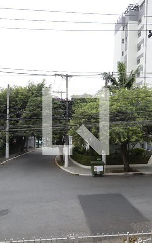 Casa à venda com 412m², 3 quartos e 4 vagas Casa à venda com 412m², 3 quartos e 4 vagasSala/Vista