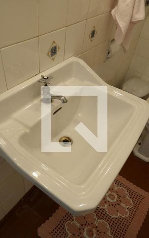 Casa à venda com 412m², 3 quartos e 4 vagas Casa à venda com 412m², 3 quartos e 4 vagasLavabo Salão