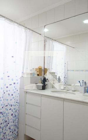Casa à venda com 412m², 3 quartos e 4 vagas Casa à venda com 412m², 3 quartos e 4 vagasBanheiro