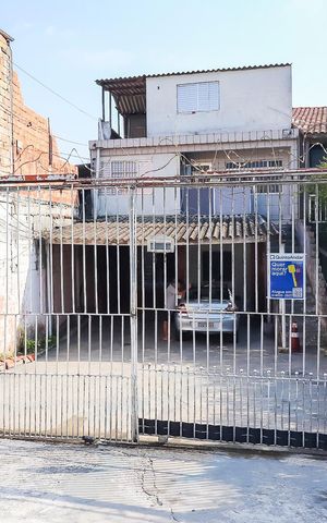 Casa para alugar com 42m², 2 quartos e 1 vagaFachada