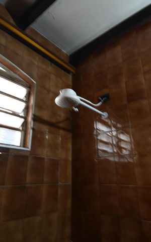 Casa para alugar com 245m², 2 quartos e sem vagaBanheiro