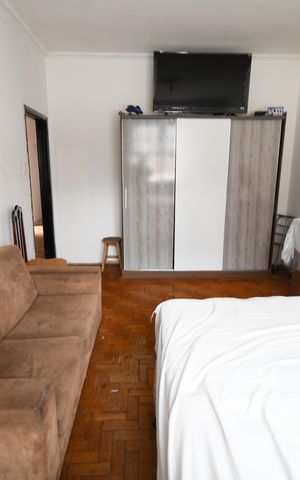 Casa para alugar com 245m², 2 quartos e sem vagaQuarto 1