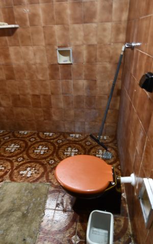 Casa para alugar com 245m², 2 quartos e sem vagaBanheiro