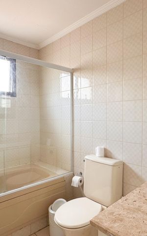 Apartamento para alugar com 45m², 2 quartos e 2 vagasBanheiro Social