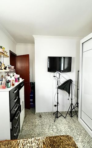 Apartamento à venda com 151m², 4 quartos e 2 vagas Apartamento à venda com 151m², 4 quartos e 2 vagasQuarto 2