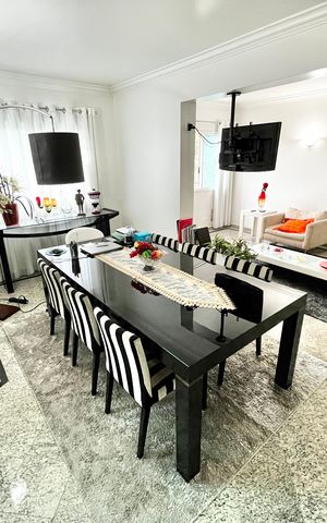 Apartamento à venda com 151m², 4 quartos e 2 vagas Apartamento à venda com 151m², 4 quartos e 2 vagasSala
