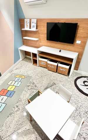 Apartamento à venda com 151m², 4 quartos e 2 vagas Apartamento à venda com 151m², 4 quartos e 2 vagasBrinquedoteca