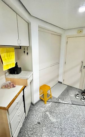 Apartamento à venda com 151m², 4 quartos e 2 vagas Apartamento à venda com 151m², 4 quartos e 2 vagasÁrea de Serviço