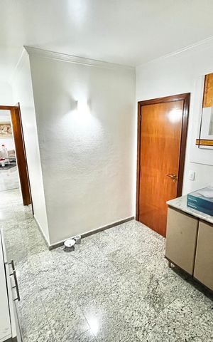 Apartamento à venda com 151m², 4 quartos e 2 vagas Apartamento à venda com 151m², 4 quartos e 2 vagasCopa