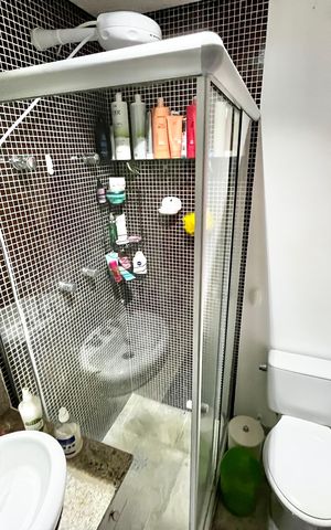 Apartamento à venda com 151m², 4 quartos e 2 vagas Apartamento à venda com 151m², 4 quartos e 2 vagasBanheiro