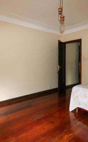 Casa à venda com 700m², 20 quartos e 8 vagas Casa à venda com 700m², 20 quartos e 8 vagasQuarto 3