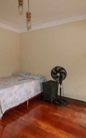 Casa à venda com 700m², 20 quartos e 8 vagas Casa à venda com 700m², 20 quartos e 8 vagasQuarto 3