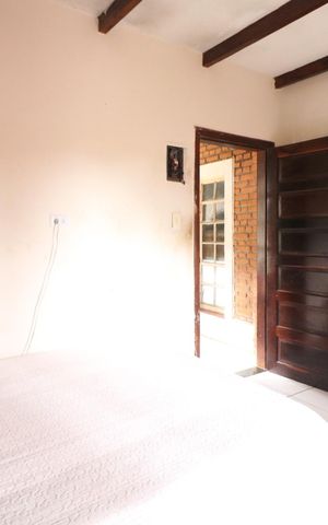 Casa à venda com 700m², 20 quartos e 8 vagas Casa à venda com 700m², 20 quartos e 8 vagasQuarto 1