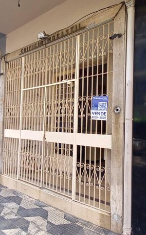 Apartamento à venda com 92m², 2 quartos e sem vaga Apartamento à venda com 92m², 2 quartos e sem vagaFachada + Plaquinha