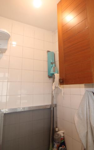 Apartamento à venda com 64m², 2 quartos e 1 vagaÁrea de Serviço - Banheiro