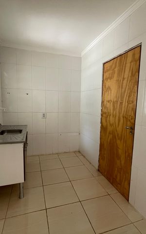 Casa de condomínio para alugar com 77m², 3 quartos e 2 vagas