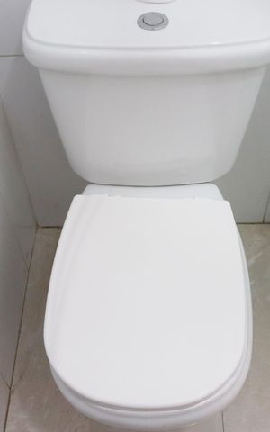 Casa à venda com 187m², 3 quartos e 2 vagasBanheiro Social