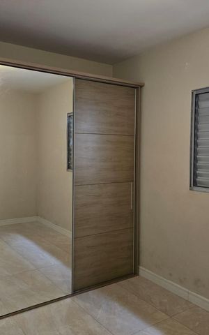Casa à venda com 187m², 3 quartos e 2 vagas Casa à venda com 187m², 3 quartos e 2 vagasQuarto 03