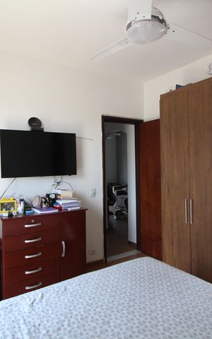 Apartamento à venda com 77m², 2 quartos e 1 vagaQuarto 2