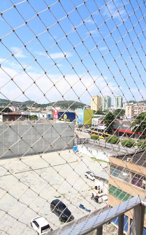Apartamento à venda com 77m², 2 quartos e 1 vagaSala - Vista