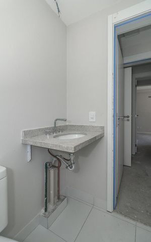Apartamento à venda com 127m², 3 quartos e 2 vagasBanheiro da Suíte 3