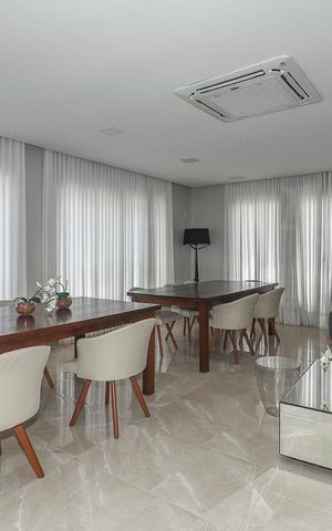 Apartamento à venda com 127m², 3 quartos e 2 vagasÁrea comum - Salão de reunião