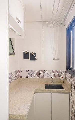 Apartamento à venda com 74m², 2 quartos e 2 vagasÁrea de serviço