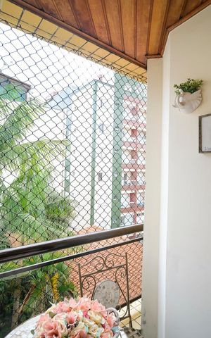 Apartamento à venda com 74m², 2 quartos e 2 vagasVaranda da sala