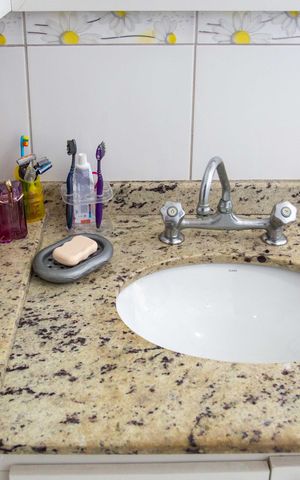 Casa à venda com 245m², 4 quartos e 2 vagasBanheiro da Suíte
