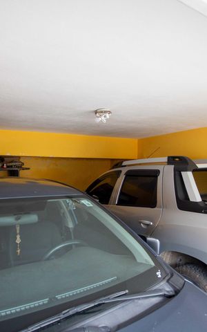 Casa à venda com 245m², 4 quartos e 2 vagasGaragem