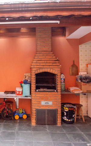 Casa à venda com 245m², 4 quartos e 2 vagasEspaço Gourmet