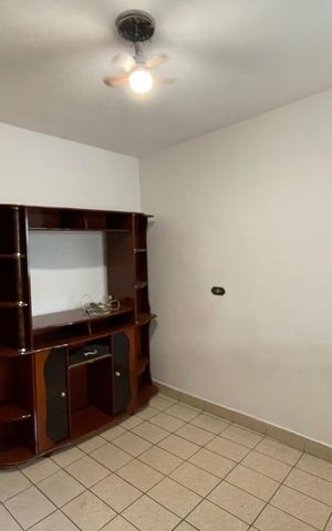 Casa para alugar com 120m², 2 quartos e sem vaga