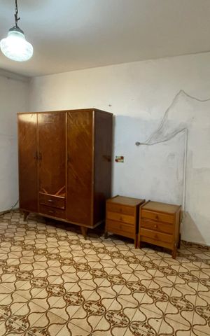 Casa para alugar com 120m², 2 quartos e sem vaga