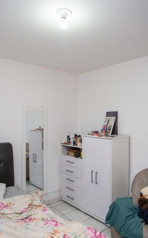 Casa à venda com 257m², 5 quartos e 1 vagaQuarto Casa 1