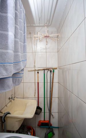 Casa à venda com 257m², 5 quartos e 1 vagaÁrea de Serviço Casa 3