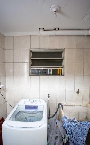 Casa à venda com 257m², 5 quartos e 1 vagaÁrea de Serviço Casa 1