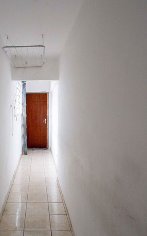 Casa à venda com 257m², 5 quartos e 1 vagaCorredor